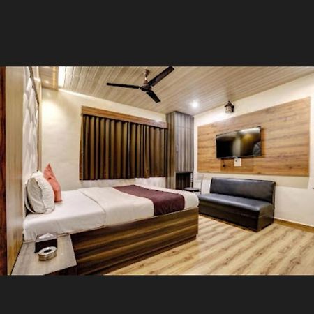 Hotel Green Park Mumbai Luaran gambar